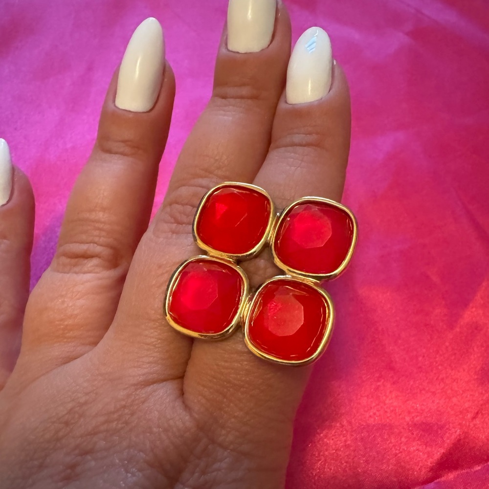 Kate Spade ♠️ Ring - Picture 3 of 9